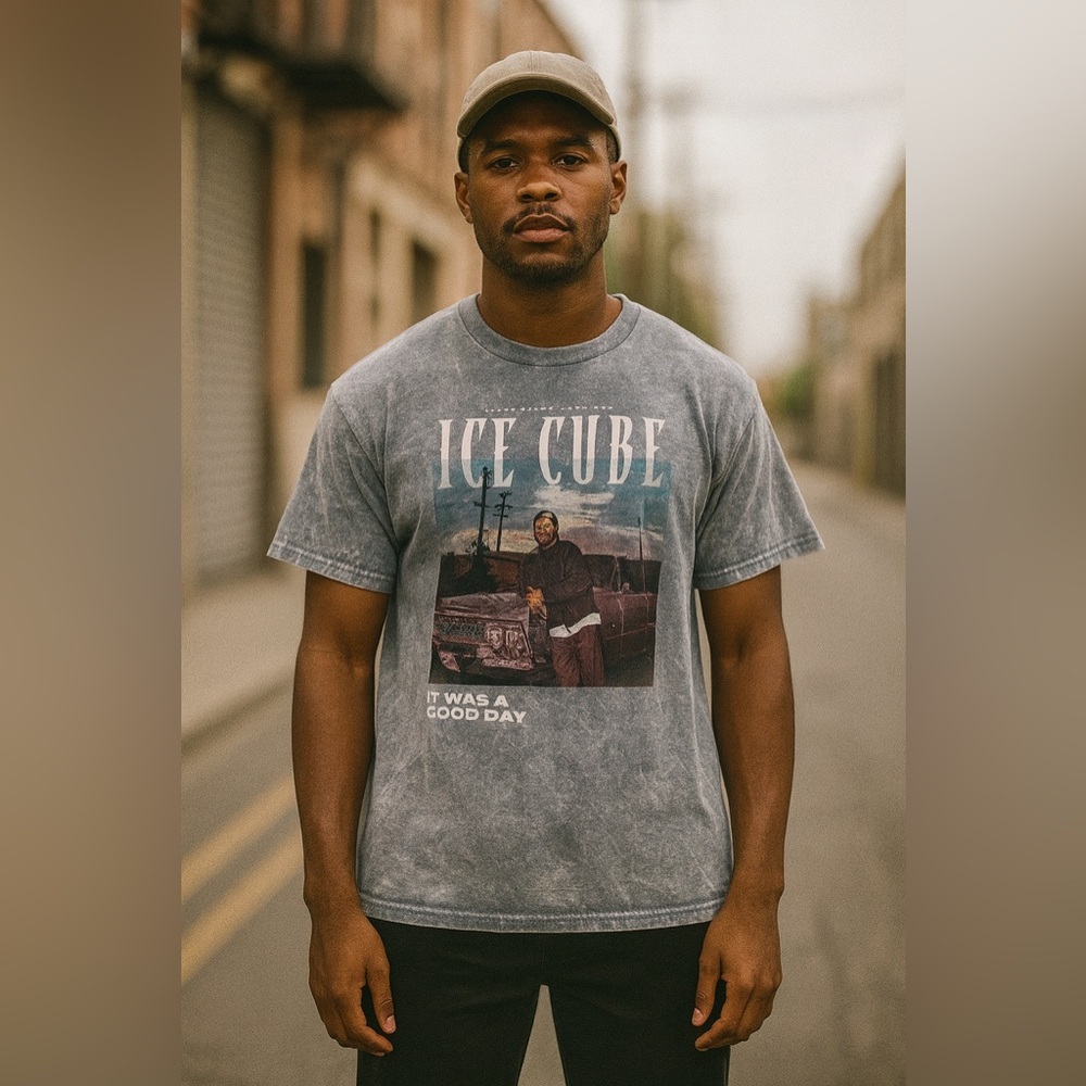 Ice Cube Graphic Tee Size Medium
